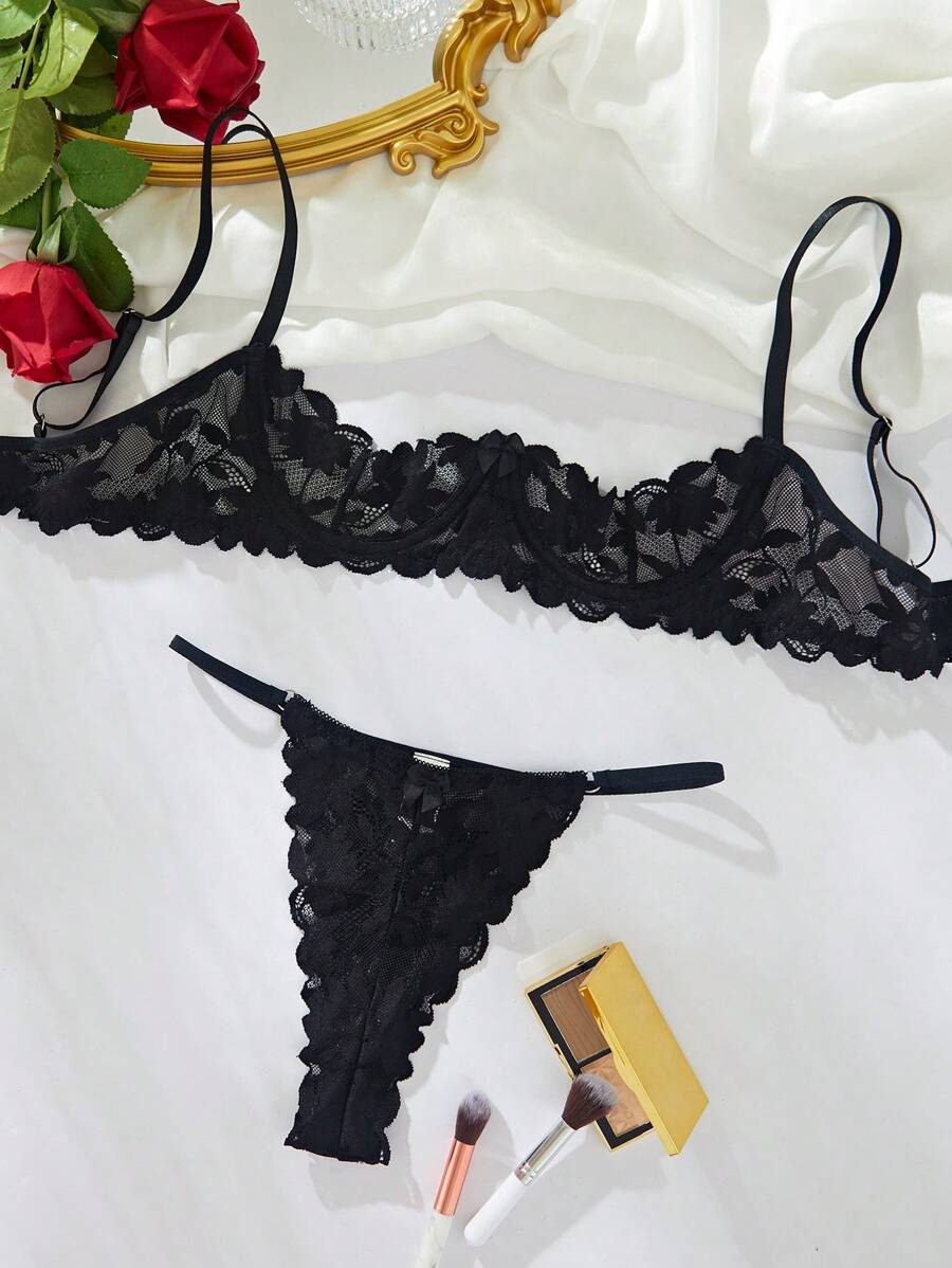 Floral Lace Scallop Trim Underwire Lingerie Set - Black - View 1