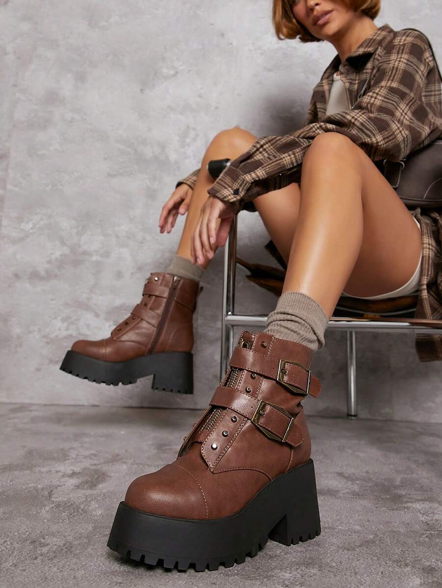 SHUZIA Da giả Buckled Lug Sole Giày ống Tây Combat