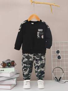 SHEIN 男嬰迷彩印花補丁貼口袋套頭衫和運動褲 - 彩色 - 查看 1