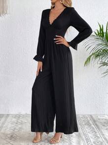 SHEIN VCAY 素色蕾絲邊喇叭袖闊腿連體褲 - 黑色 - 查看 6