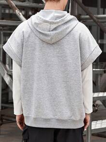 Manfinity EMRG Nam Lỏng lẻo phù hợp Hoodie Với Đồ họa Chữ cái Và Dây rút - Xám - Xem 2