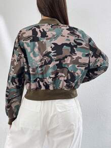 SHEIN EZwear 迷彩印花翻蓋口袋飛行員夾克 - 軍綠色 - 查看 2