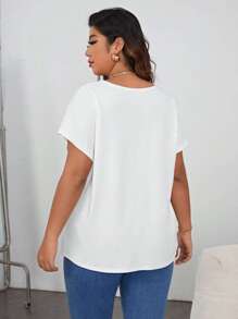 SHEIN Essnce Plus Solid Batwing Sleeve Tee