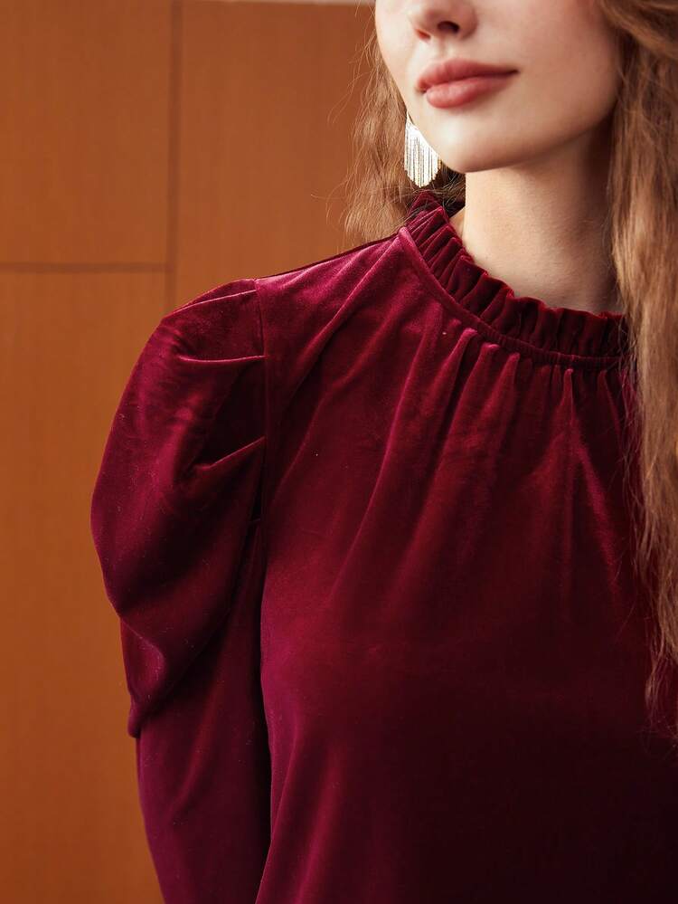 VELVET PUFF SLEEVE TOP