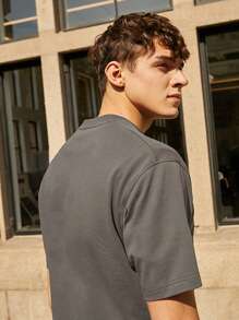 男士字母圖案T恤 - 深灰色 - 查看 2