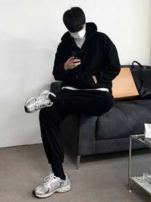 DAZY Men Drop Shoulder Drawstring Hoodie & Sweatpants Without Tee - Black - View 7