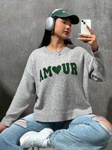 SHEIN EZwear Hơn Lá thư & Hình trái tim Thả vai Áo len - Màu Xám nhạt - Xem 3
