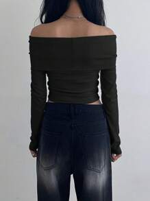 DAZY Blusa corta de hombros descubiertos con mangas largas para mujer, estilo festival - Negro - Ver 2