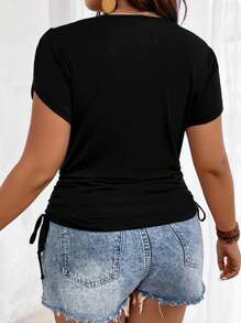 Calvaya 大碼珍珠串珠花瓣袖側抽繩T恤 - 黑色 - 查看 2