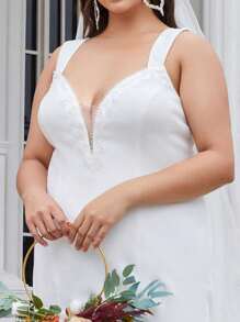 EVERPRETTY Plus Contrast Sequin Mesh Overlay Mermaid Hem Zip Back Wedding Dress - White - View 3