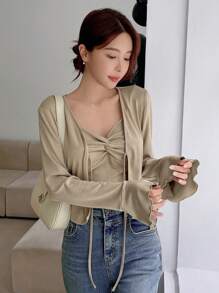 DAZY Chất rắn Mặt trước xoắn Cami ngọn & Tie Trước Áo khoác - Màu Khaki - Xem 1
