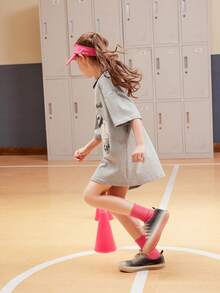 Chica preadolescente Camiseta de hombros caídos con estampado de dibujos animados y letra - Gris - Ver 2