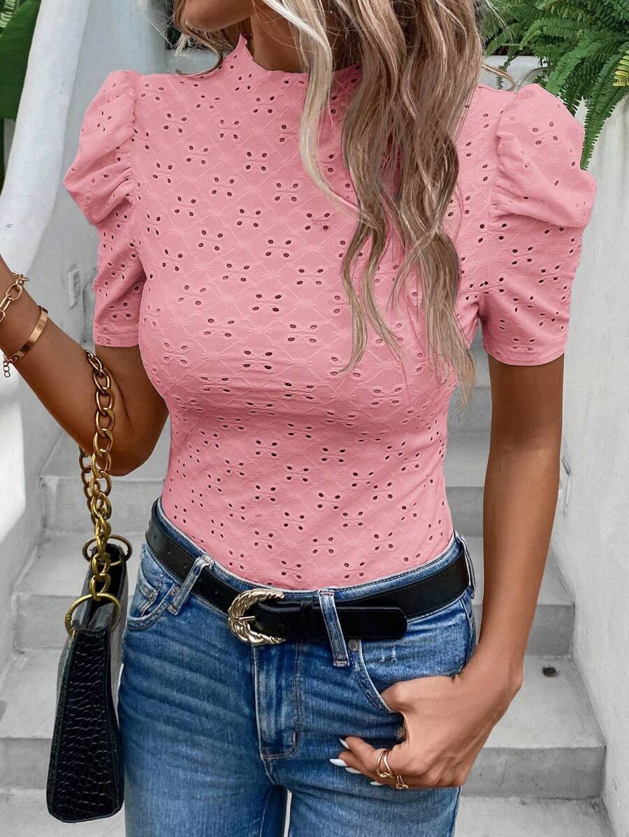 SHEIN Privé Lỗ gắn thêu Ống tay áo Cổ giả Áo thun - Màu Hồng  San hô - Xem 1