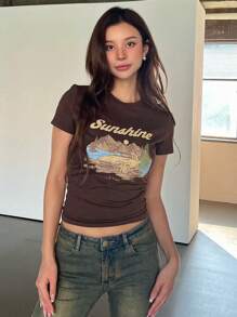 DAZY 汽車和字母圖案短款T恤 - 咖啡棕 - 查看 6