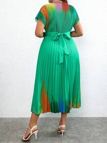 SHEIN Clasi Váy chữ A xếp ly viền màu Plus cho mùa hè - màu xanh lá - Xem 2