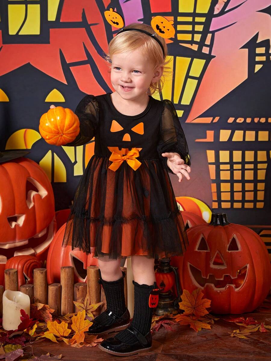 SHEIN Baby Girl Halloween Print Mesh Overlay Bow Front Dress, For Halloween Party - Multicolor - View 1