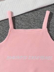SHEIN 女大童字母刺繡吊帶上衣&翻蓋口袋長褲&連帽衛衣 - 粉色 - 查看 4
