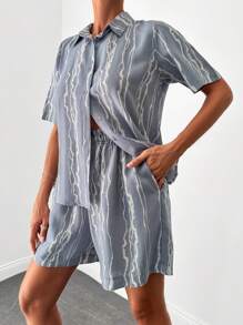 RueChic Graphic Print Shirt & Shorts - Grey - View 3