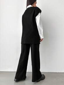 EURMUSE Split Hem Sweater Vest & Knit Pants Without Blouse - Black - View 2