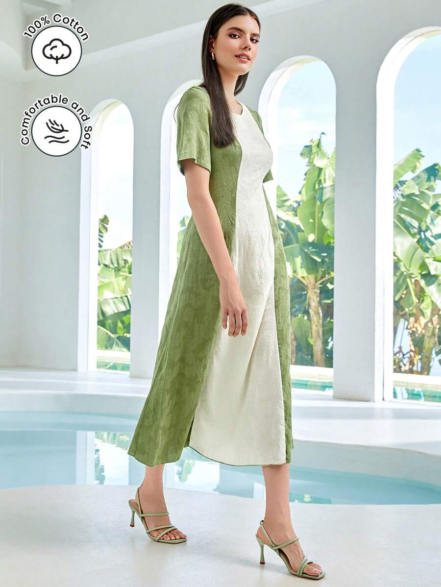Mulvari Colorblock Zip Back A-line Dress