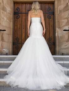 Off Shoulder Mesh Mermaid Hem Wedding Dress - White - View 2