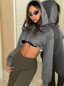 SHEIN ICON Cắt ra Thả vai Dây rút Áo hoodie ngắn Không có áo ngực - Xám - Xem 3