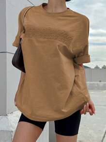 DAZY Camiseta de hombros caídos con estampado de letra - Marrón - Ver 2