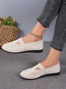 Plus Size Women's Beige Hollow-Out Comfortable Flat Shoes, Spring/Summer - Beige - View 5