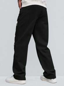 ROMWE MEN Anime Guys Letter Graphic Straight Leg Pants - Black - View 2