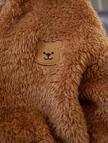 SHEIN Cô Gái Trẻ Bản vá Gấu Thả vai Dây kéo Áo Teddy Jackets - Cà phê nâu - Xem 3