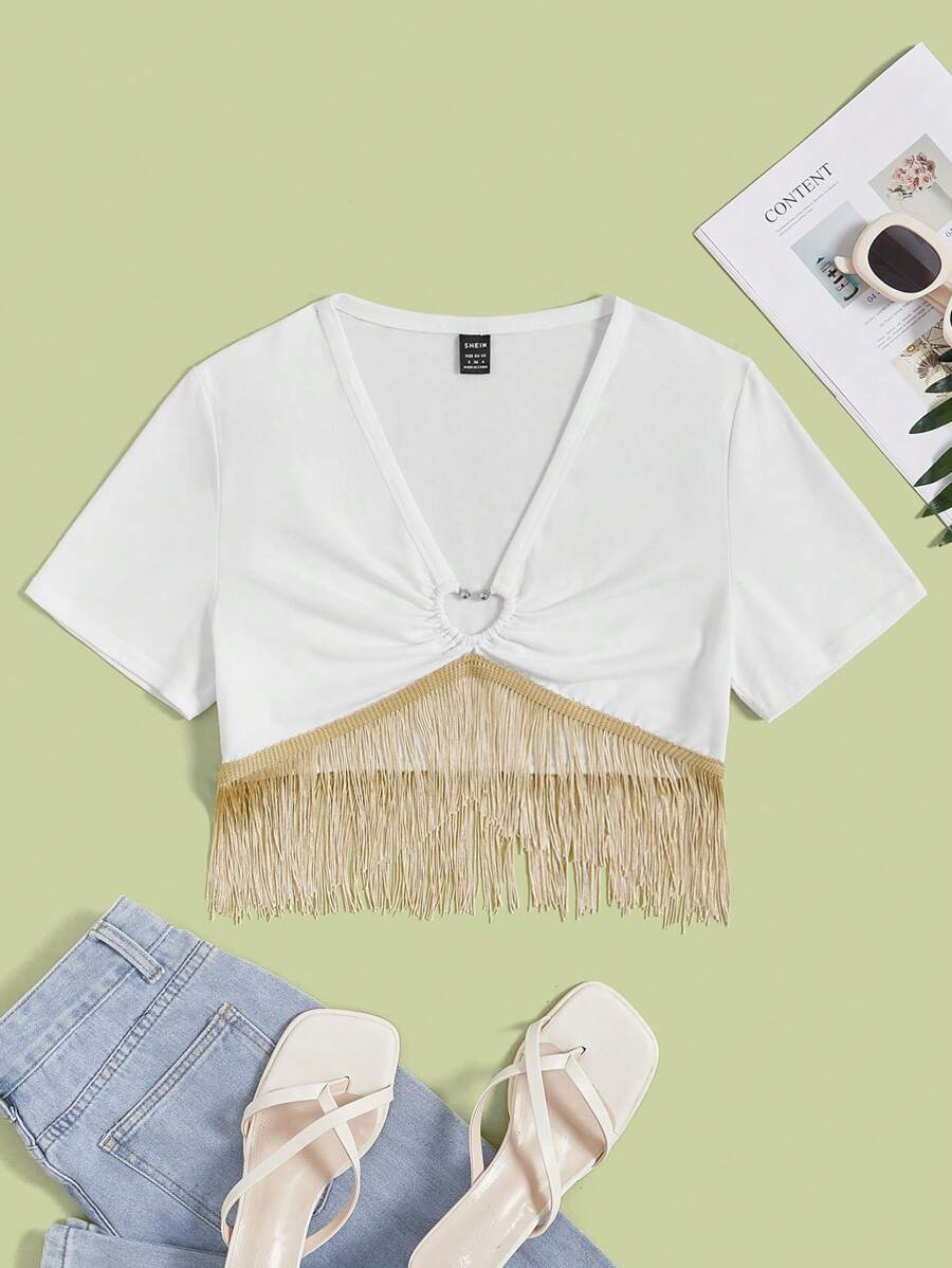 Soleia Chi tiết O-ring Fringe Hem Áo phông Crop - trắng - Xem 1