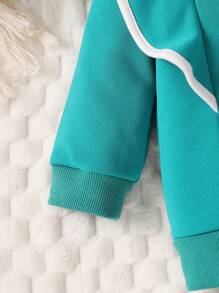 Baby Girl Letter Graphic Contrast Binding Ruffle Trim Sweatshirt - Green - View 7