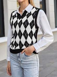 EURMUSE Argyle Pattern Sweater Vest Without Blouse - Black and White - View 4