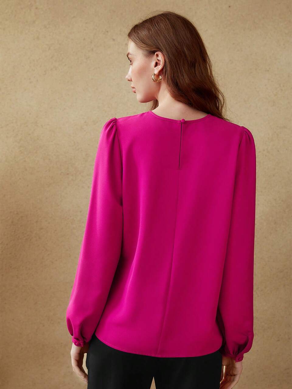 RUCHED KEYHOLE BLOUSE