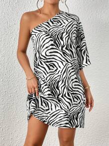 SHEIN Privé Vestido de rayas de cebra de un hombro - Blanco y Negro - Ver 1