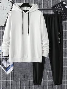 Manfinity Homme 男士字母圖案落肩袖連帽衫和運動褲 - 黑與白 - 查看 2