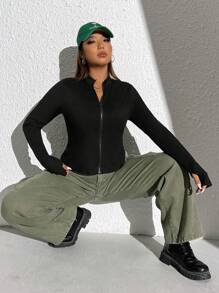 SHEIN EZwear Talla grande Cazadora crop con cremallera agujeros de pulgar