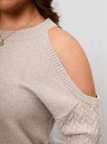 SHEIN Clasi Hơn Vai lạnh Xoắn Dan Áo len - Màu be - Xem 5