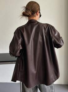 DAZY Camisa de patente con detalle de solapa y hombros caídos, blusas de manga larga, ropa de mujer de otoño - Marrón - Ver 2