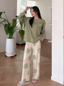 DAZY Cartoon Grafik, Drop Shoulder T-Shirt mit & Hose Lounge Set mit - Grün - Übersicht 1