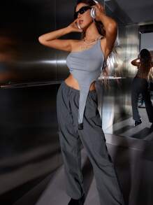 SHEIN Unity 單肩不對稱下擺短款上衣&翻蓋口袋工裝褲 - 淺灰色 - 查看 6