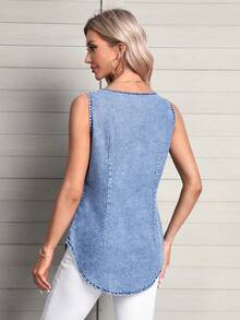 SHEIN LUNE 前紐扣弧形下擺牛仔背心上衣 - 淺色水洗藍 - 查看 3