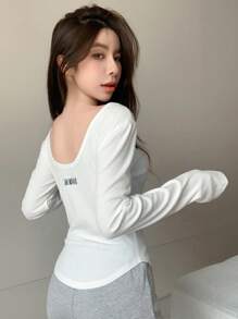 DAZY Letter Graphic Scoop Neck Tee - White - View 7