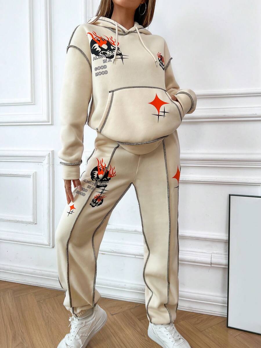 SHEIN Unity In Đầu lâu Khâu trên cùng Thả vai Dây rút Áo Hoodie & Quần thể thao - Màu be - Xem 1