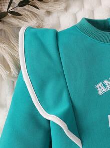 Baby Girl Letter Graphic Contrast Binding Ruffle Trim Sweatshirt - Green - View 4