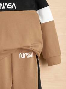 SHEIN Baby Boy Letter Graphic Colorblock Hoodie & Sweatpants - Multicolor - View 4