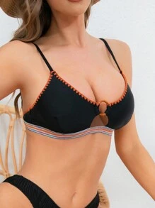 包縫條紋織帶環鏈比基尼泳裝上衣 - 黑色 - 查看 1