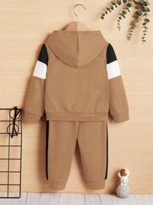 SHEIN Baby Boy Letter Graphic Colorblock Hoodie & Sweatpants - Multicolor - View 2