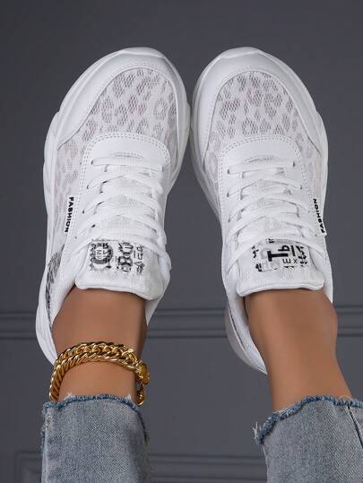 Fall/Winter New Light Mesh Breathable Casual Running Shoes, Women Plus Size Fashion Jogging Sneakers, Men Campus Lace-Up Round Toe Trainers, Comfortable Travel Couple Shoes