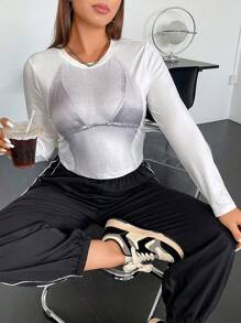 SHEIN ICON 大碼人像圖案短款T恤 - 白色 - 查看 1